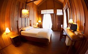 Wakatobi Dive Resort 3*